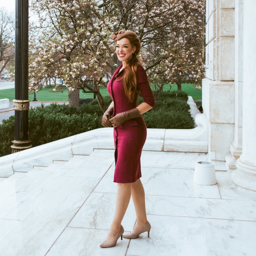 British Retro “Miss Caswell” Faux Suede Pinup Pencil Dress in Wine Burgundy - Picture 3 of 4